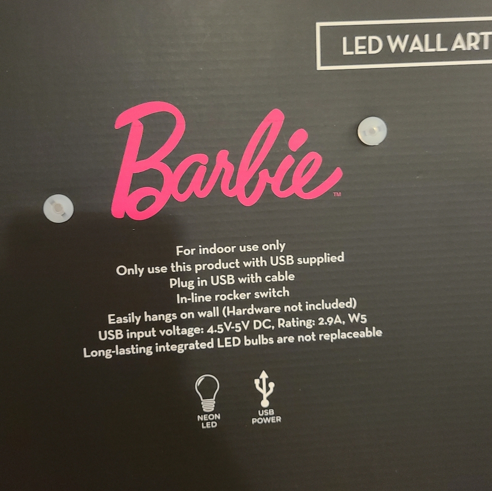 🆕️ barbie • pink led wall light - Picture 3 of 3
